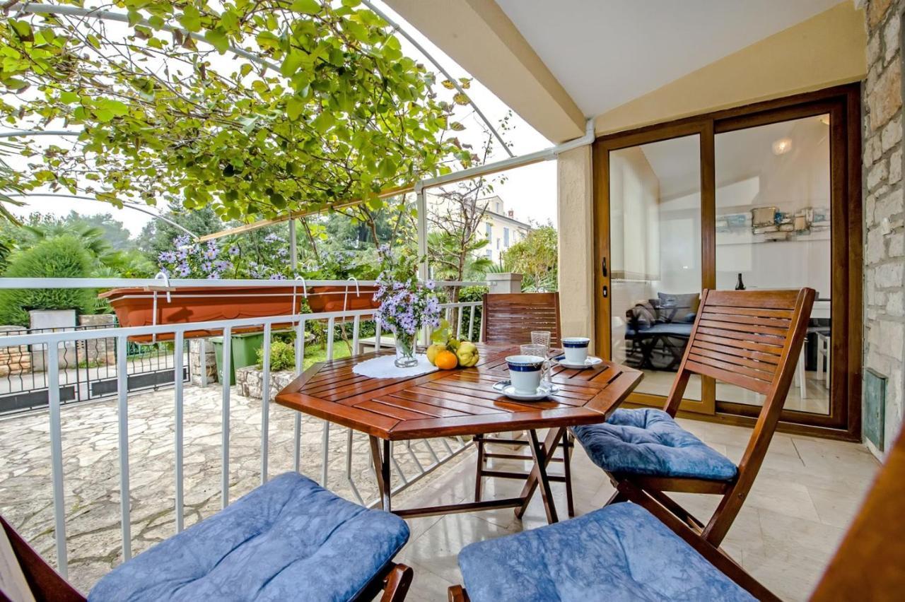 Apartments Pino Ровинь Экстерьер фото