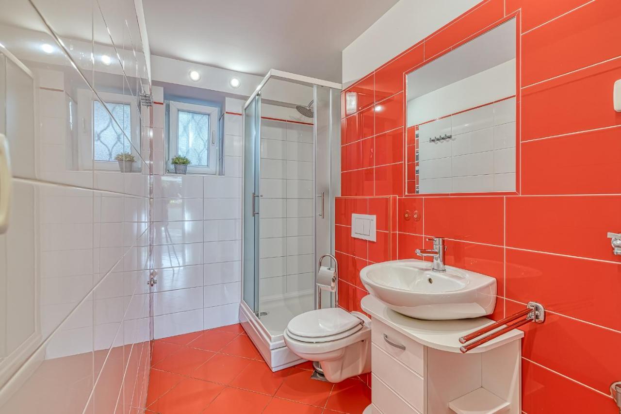 Apartments Pino Ровинь Экстерьер фото