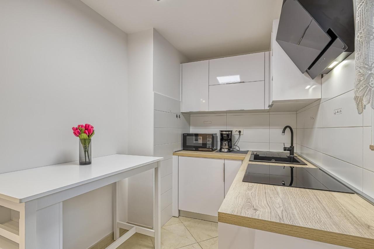 Apartments Pino Ровинь Экстерьер фото